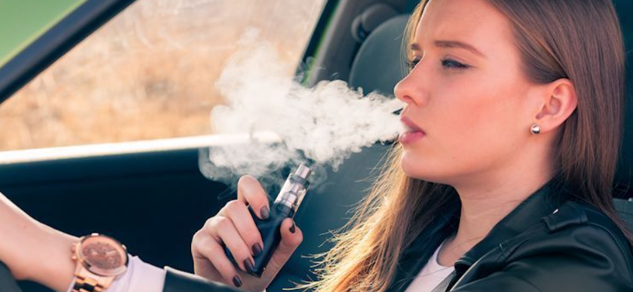 電子煙使用者 電子煙使用者